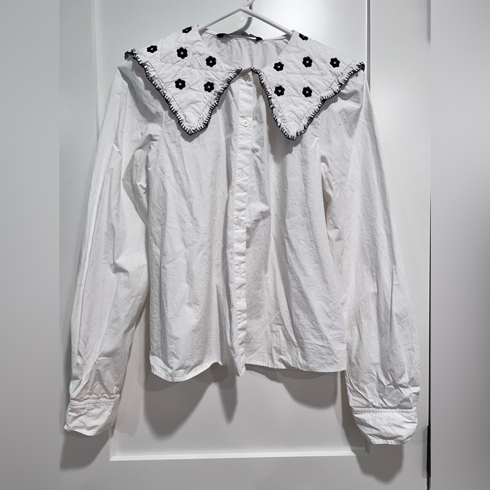 Zara embroidered poplin shirt size small